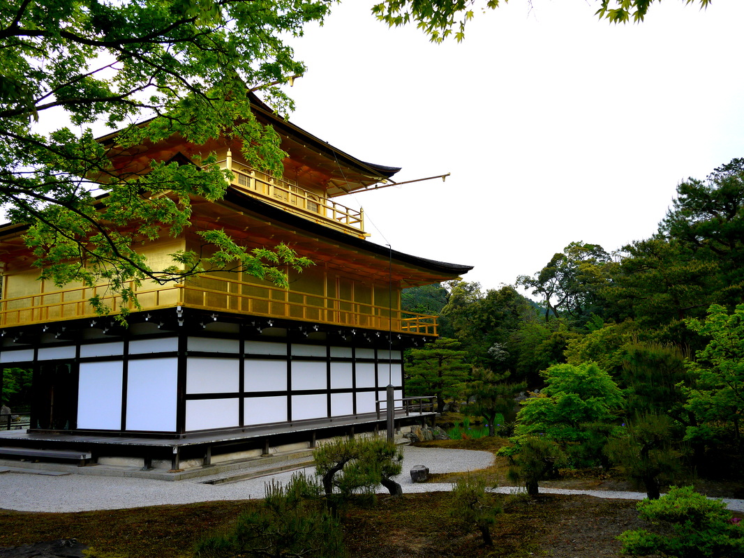 Picture of Golden Pavilion in Kyoto